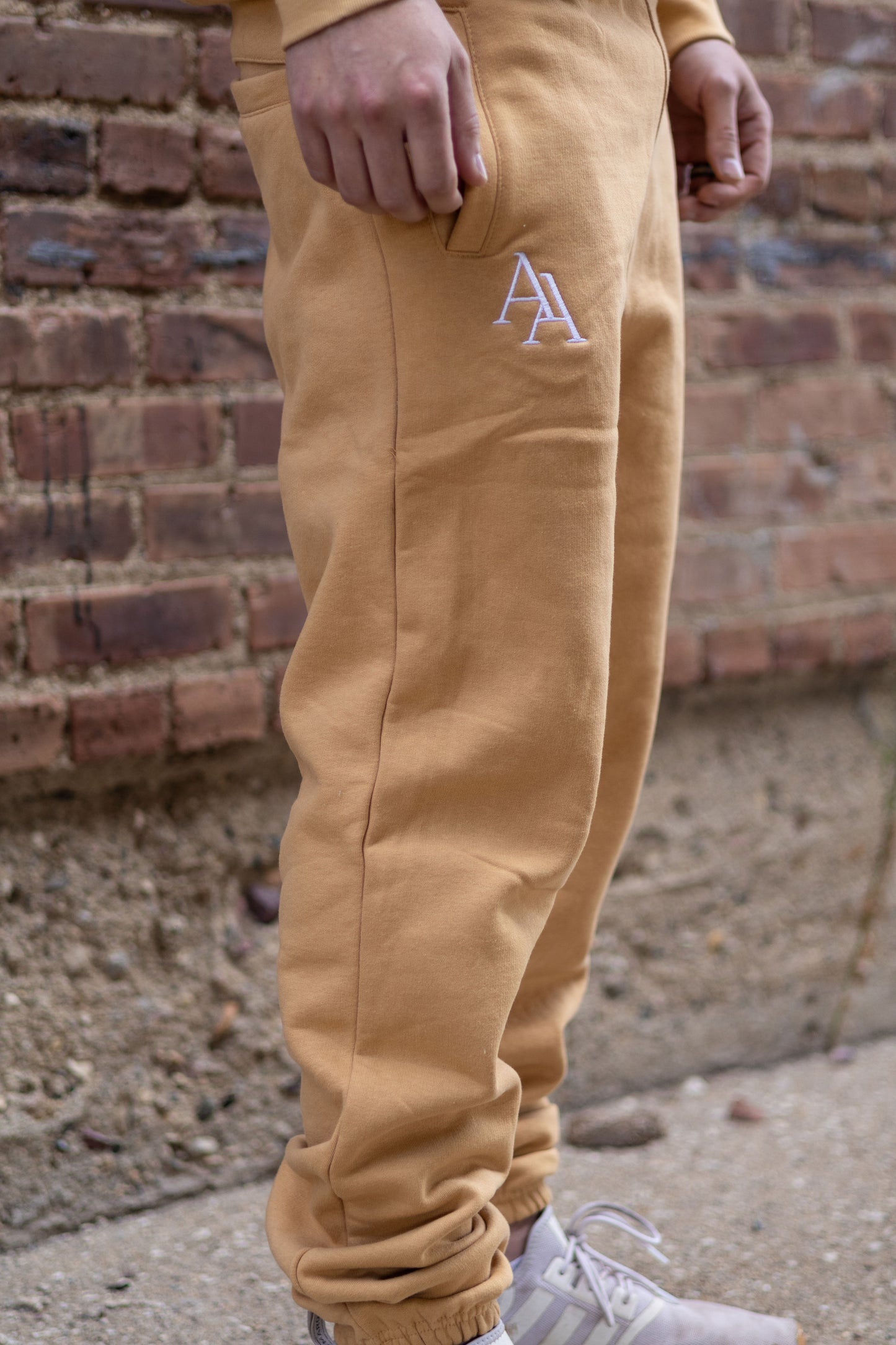 MENS SWEATPANTS