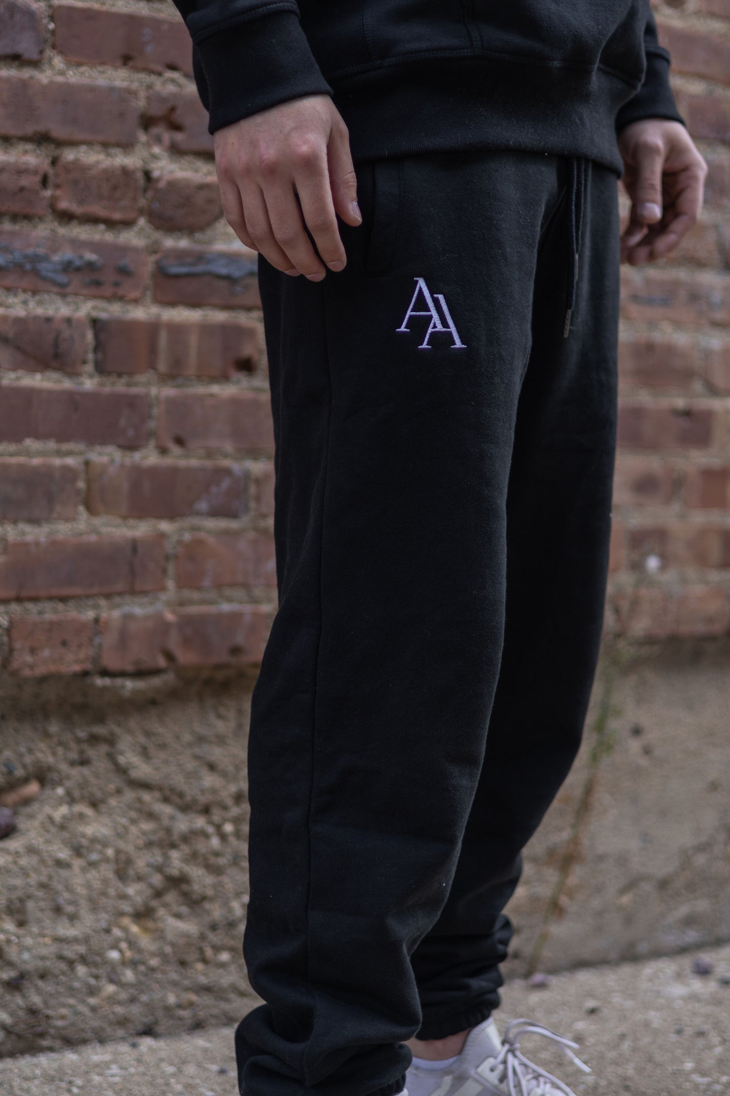 MENS SWEATPANTS